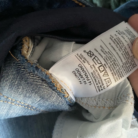 Old Navy Rockstar maternity jeans - Picture 2 of 3